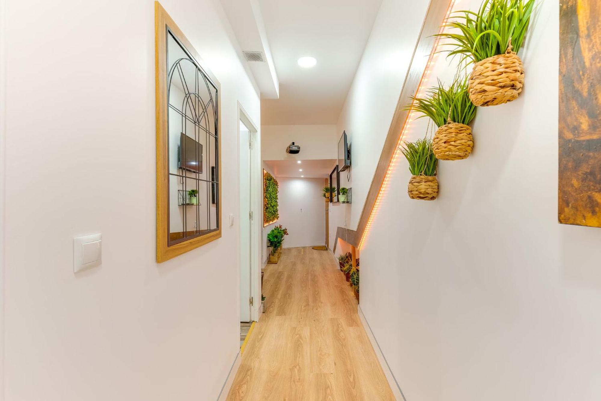 Cozy Nest Hostel ポルト エクステリア 写真