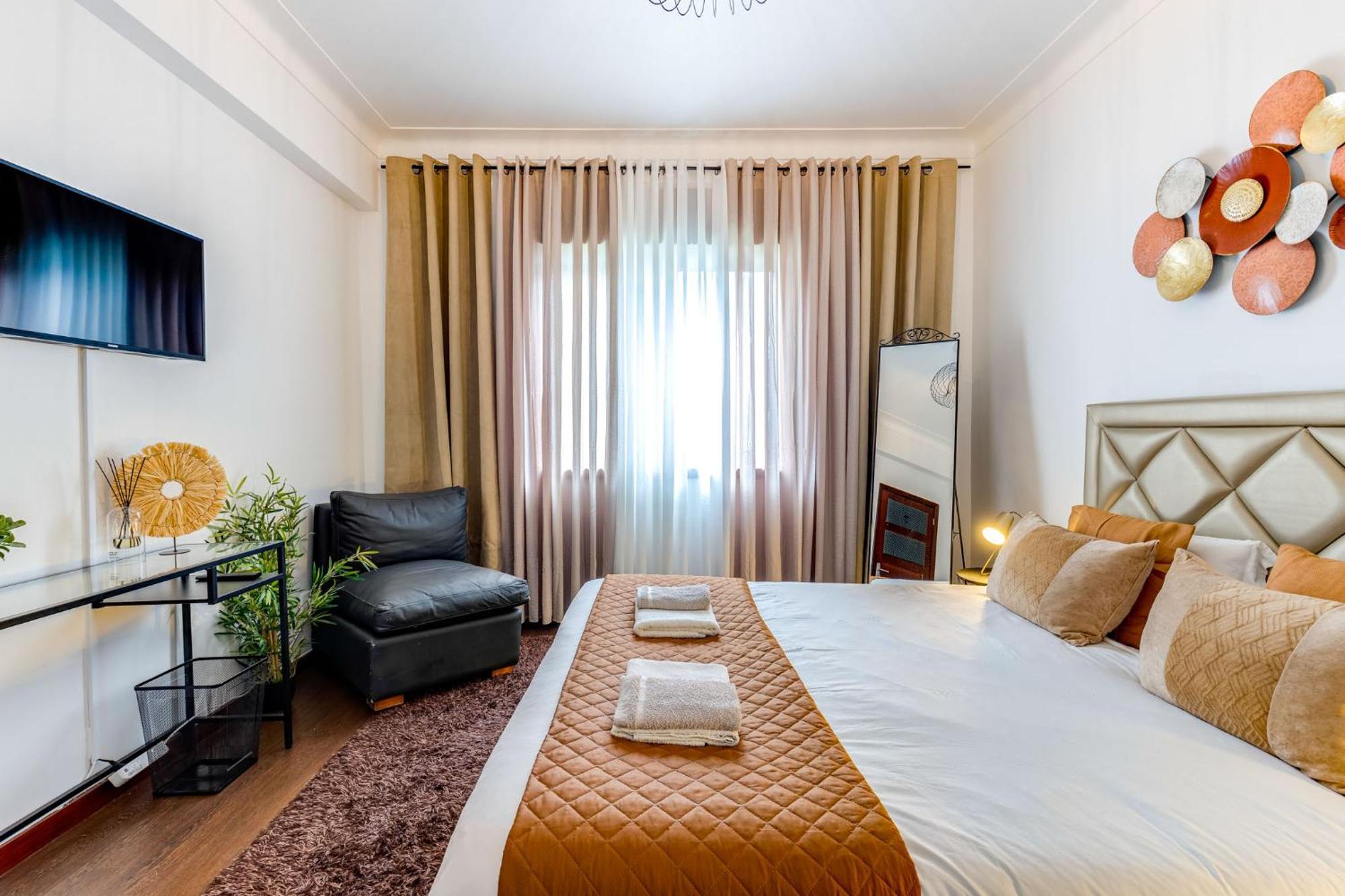 Cozy Nest Hostel ポルト エクステリア 写真